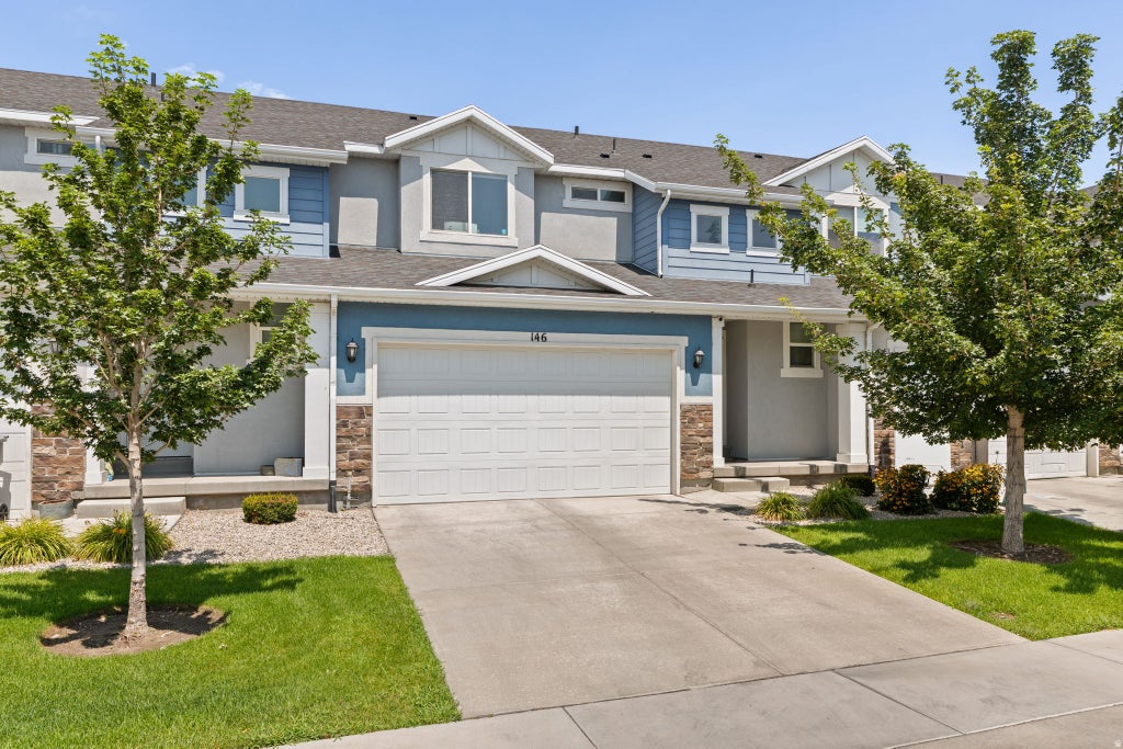 Photo of 146 N 450 W, American Fork, UT 84003 (MLS # 2174913)