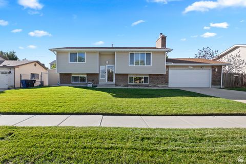 Photo of 2127 W CEDAR BREAKS DR, Taylorsville, UT 84129 (MLS # 2117472)
