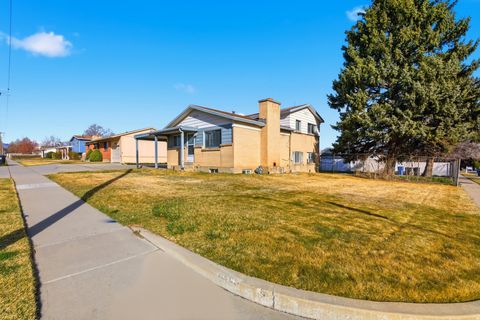 Photo of 2332 W 6200 S, Taylorsville, UT 84129 (MLS # 2152597)