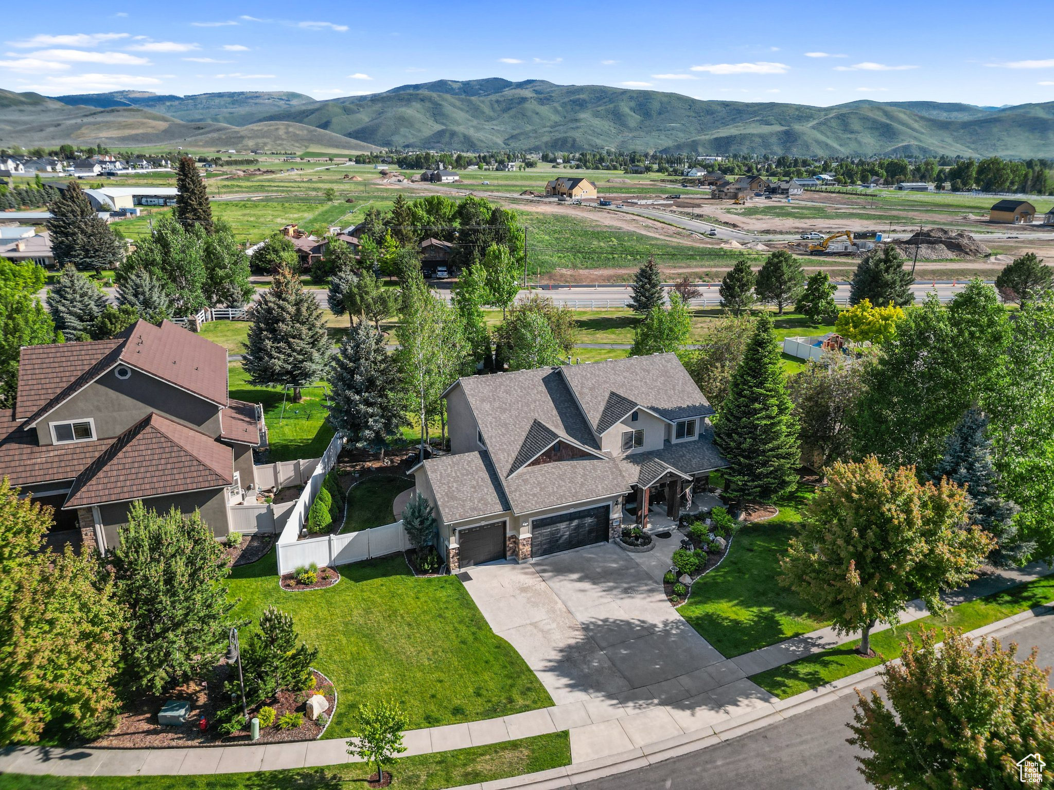 COBBLESTONE - Residential