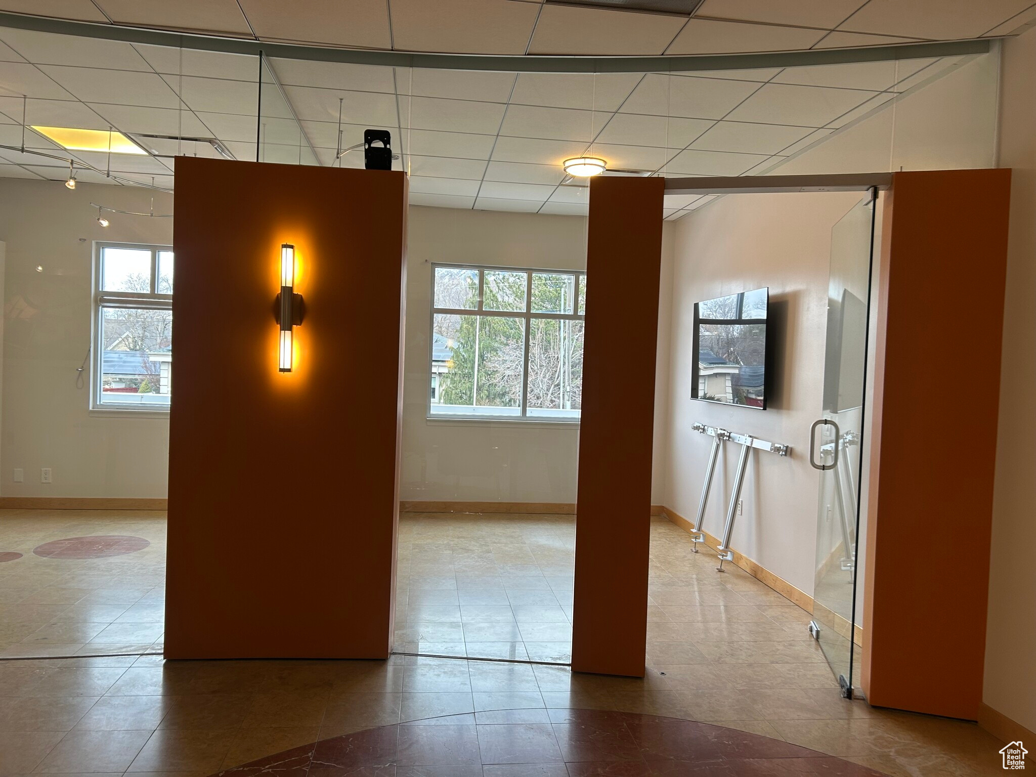 CREEK ROAD - Commercial Sale