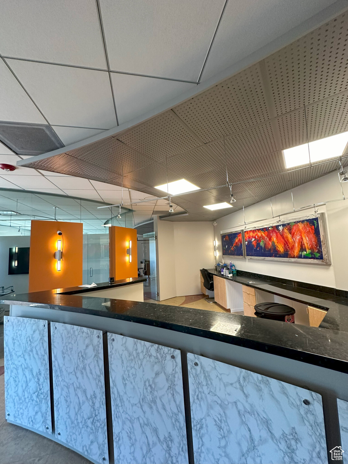 CREEK ROAD - Commercial Sale