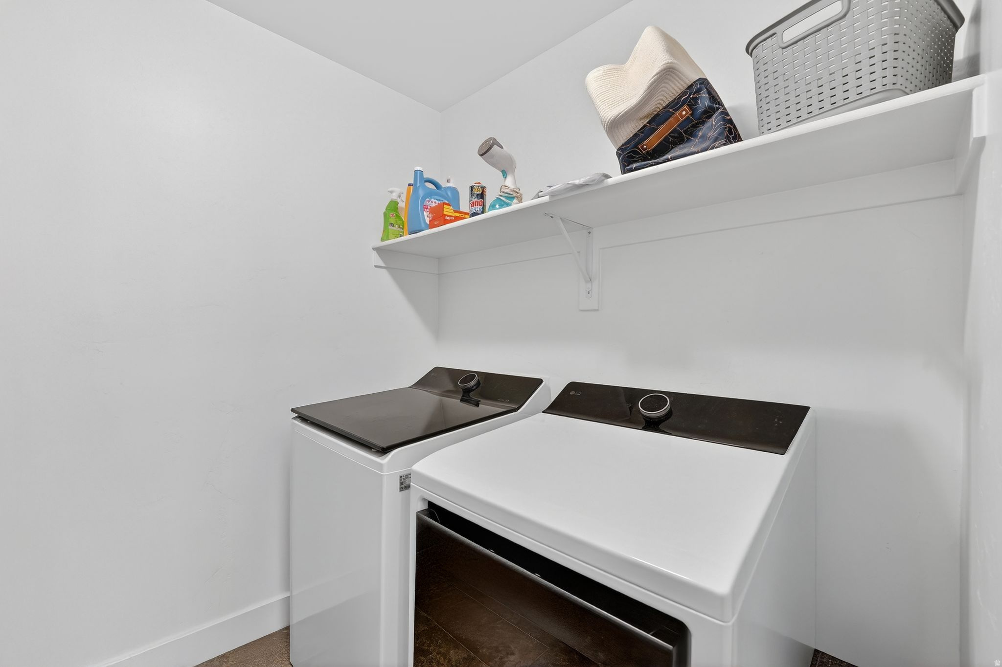 SKYLINE HOA - Residential