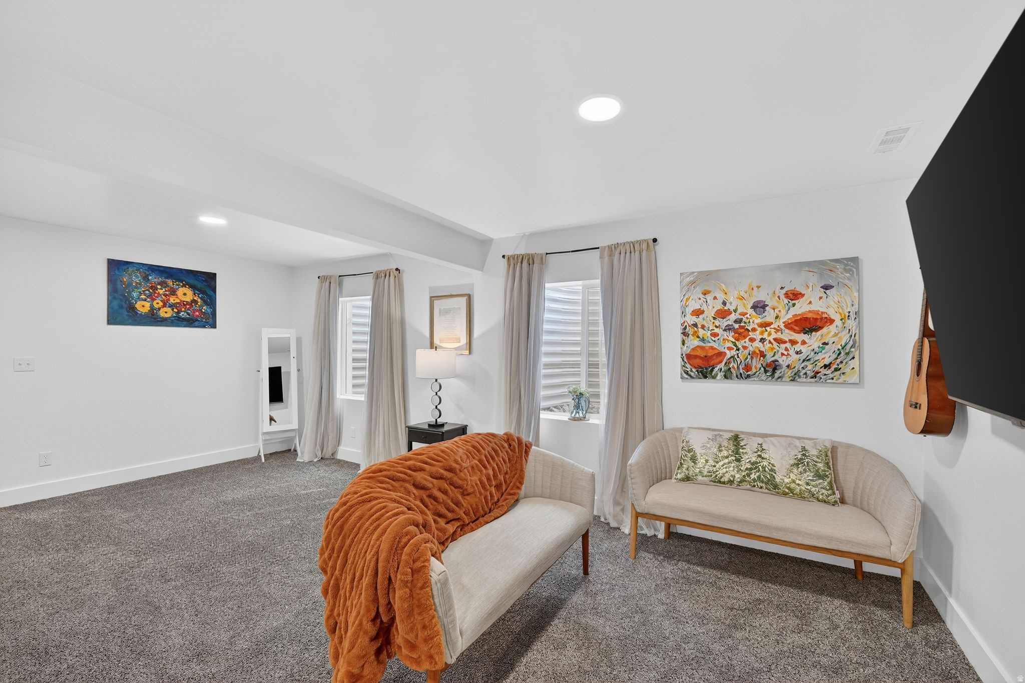 SKYLINE HOA - Residential