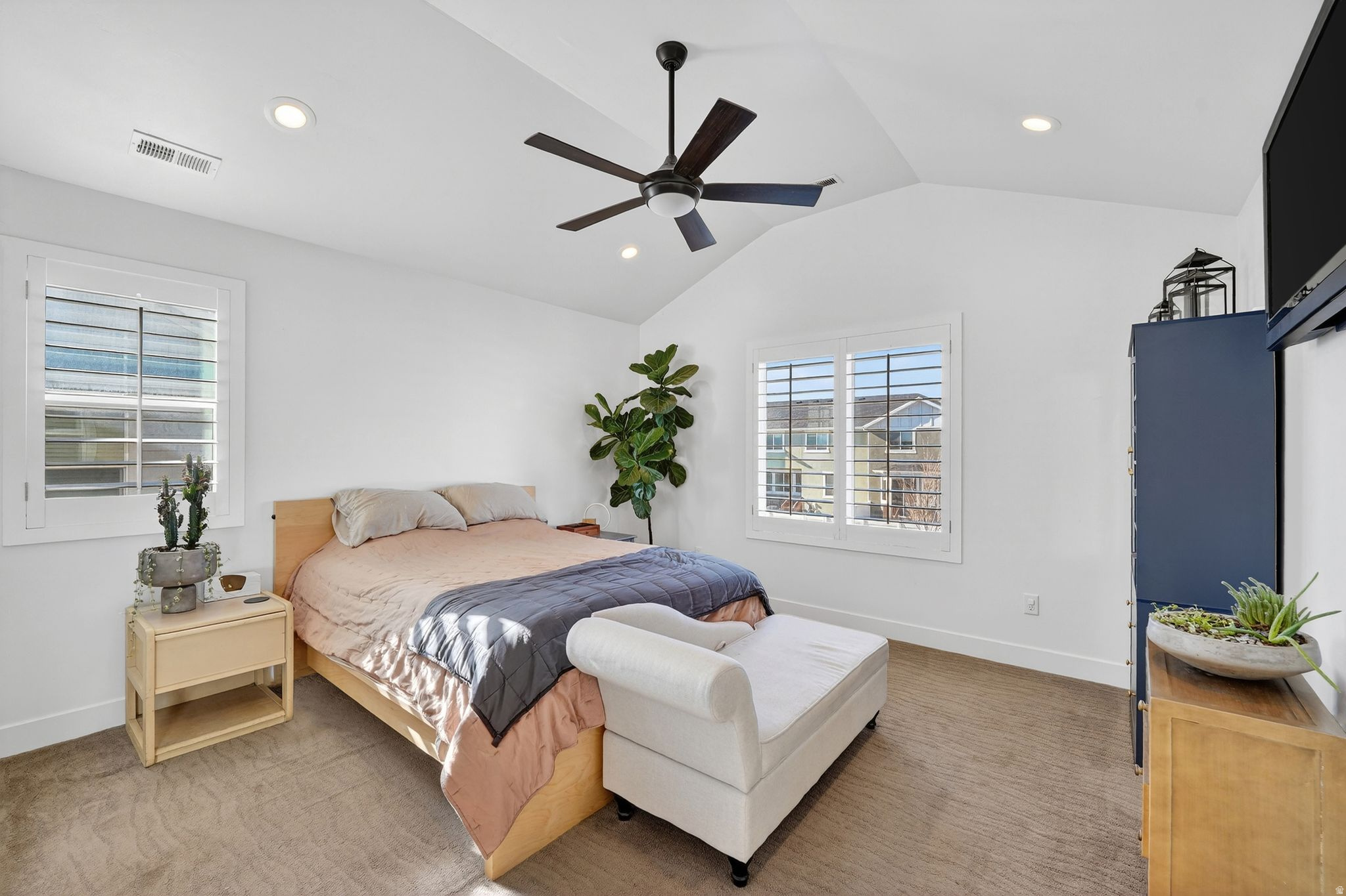 SKYLINE HOA - Residential