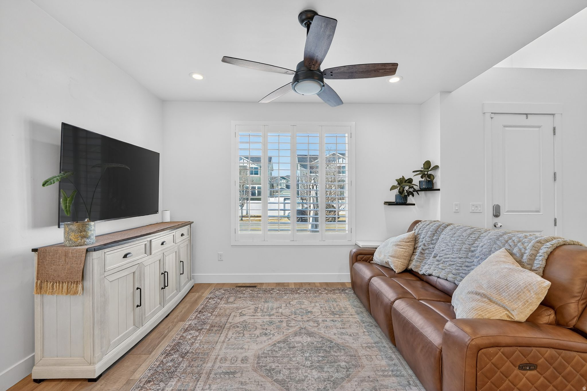 SKYLINE HOA - Residential