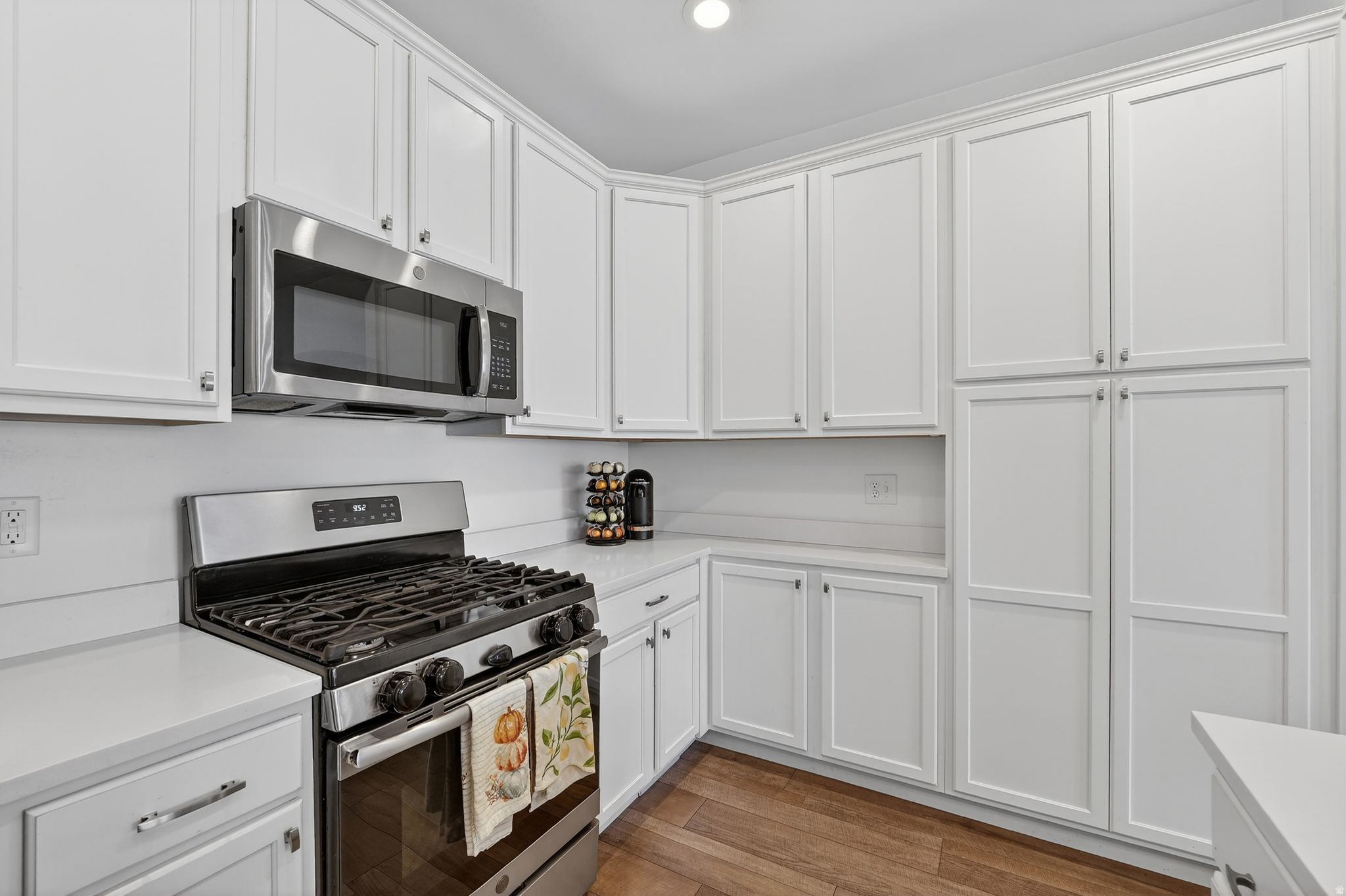 SKYLINE HOA - Residential