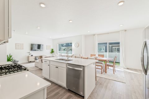 Tiny photo for 3487 W MITCHELL DR, Lehi, UT 84048 (MLS # 2151229)