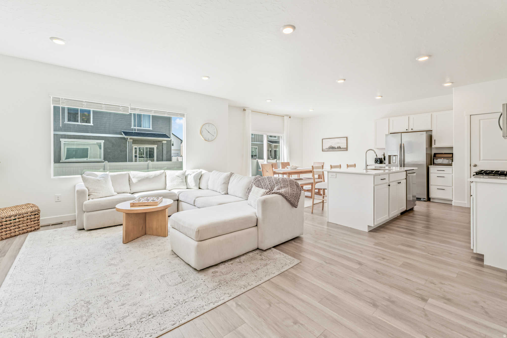 SPRING RANCH - Residential