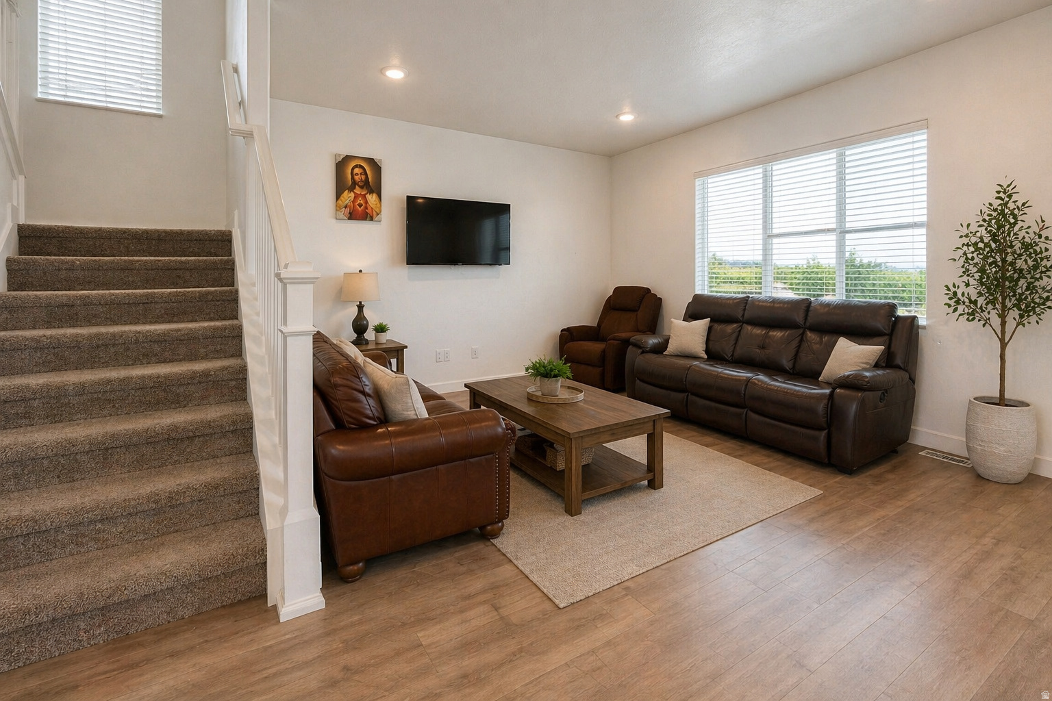 LITTLE VALLEY GATEWA - Residential