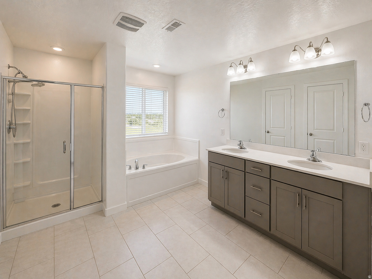 LITTLE VALLEY GATEWA - Residential