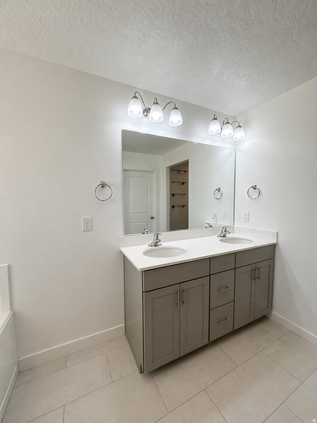 LITTLE VALLEY GATEWA - Residential