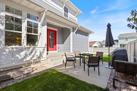 Tiny photo for 10421 S SPLIT ROCK DR, South Jordan, UT 84009 (MLS # 2119008)