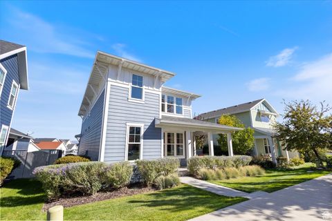 Tiny photo for 10421 S SPLIT ROCK DR, South Jordan, UT 84009 (MLS # 2119008)
