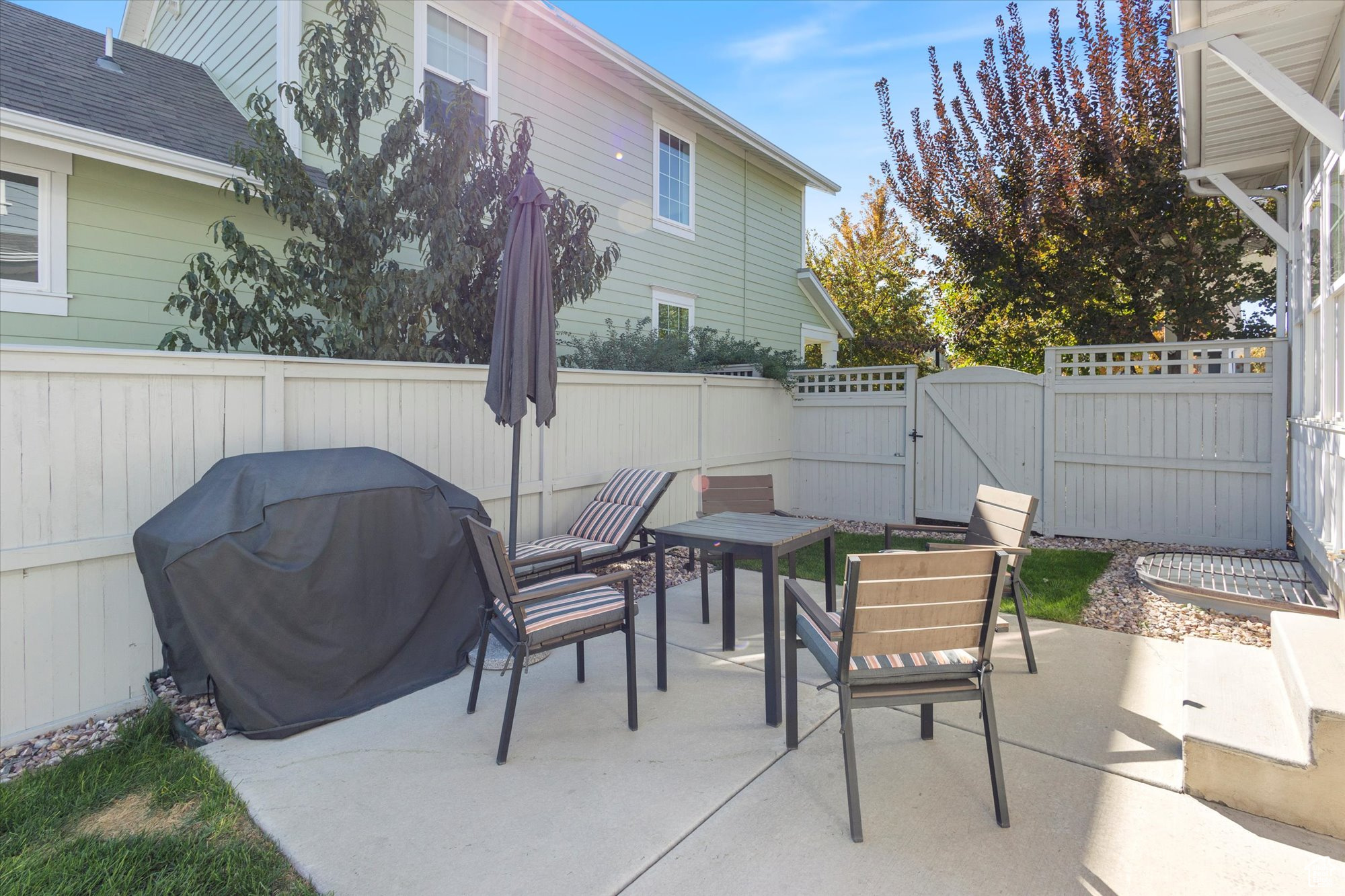 KENNECOTT - Residential