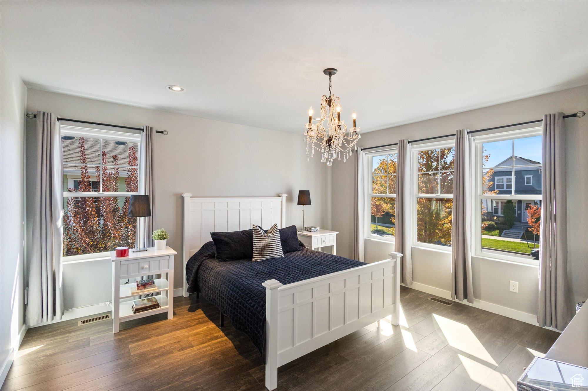 KENNECOTT - Residential