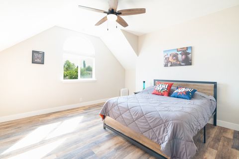 Tiny photo for 986 VIEW CREST LN, Kaysville, UT 84037 (MLS # 2150759)