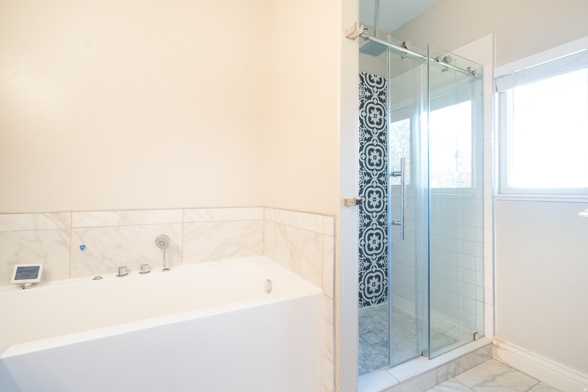 SUNCREST MEADOW - Residential