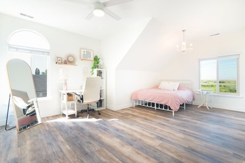 Tiny photo for 986 VIEW CREST LN, Kaysville, UT 84037 (MLS # 2150759)