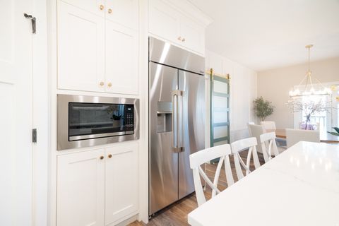 Tiny photo for 986 VIEW CREST LN, Kaysville, UT 84037 (MLS # 2150759)