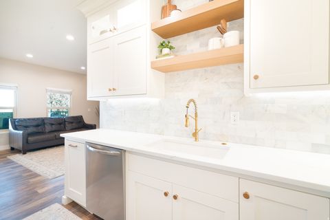 Tiny photo for 986 VIEW CREST LN, Kaysville, UT 84037 (MLS # 2150759)