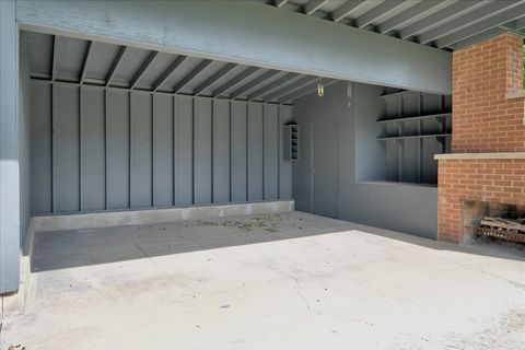 Tiny photo for 810 HILLCREST AVE, Logan, UT 84321 (MLS # 2154118)