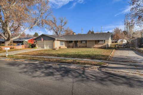 Tiny photo for 2749 S 450 W, Bountiful, UT 84010 (MLS # 2128116)