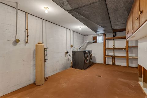 Tiny photo for 2749 S 450 W, Bountiful, UT 84010 (MLS # 2128116)