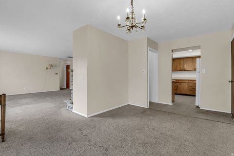Tiny photo for 2749 S 450 W, Bountiful, UT 84010 (MLS # 2128116)