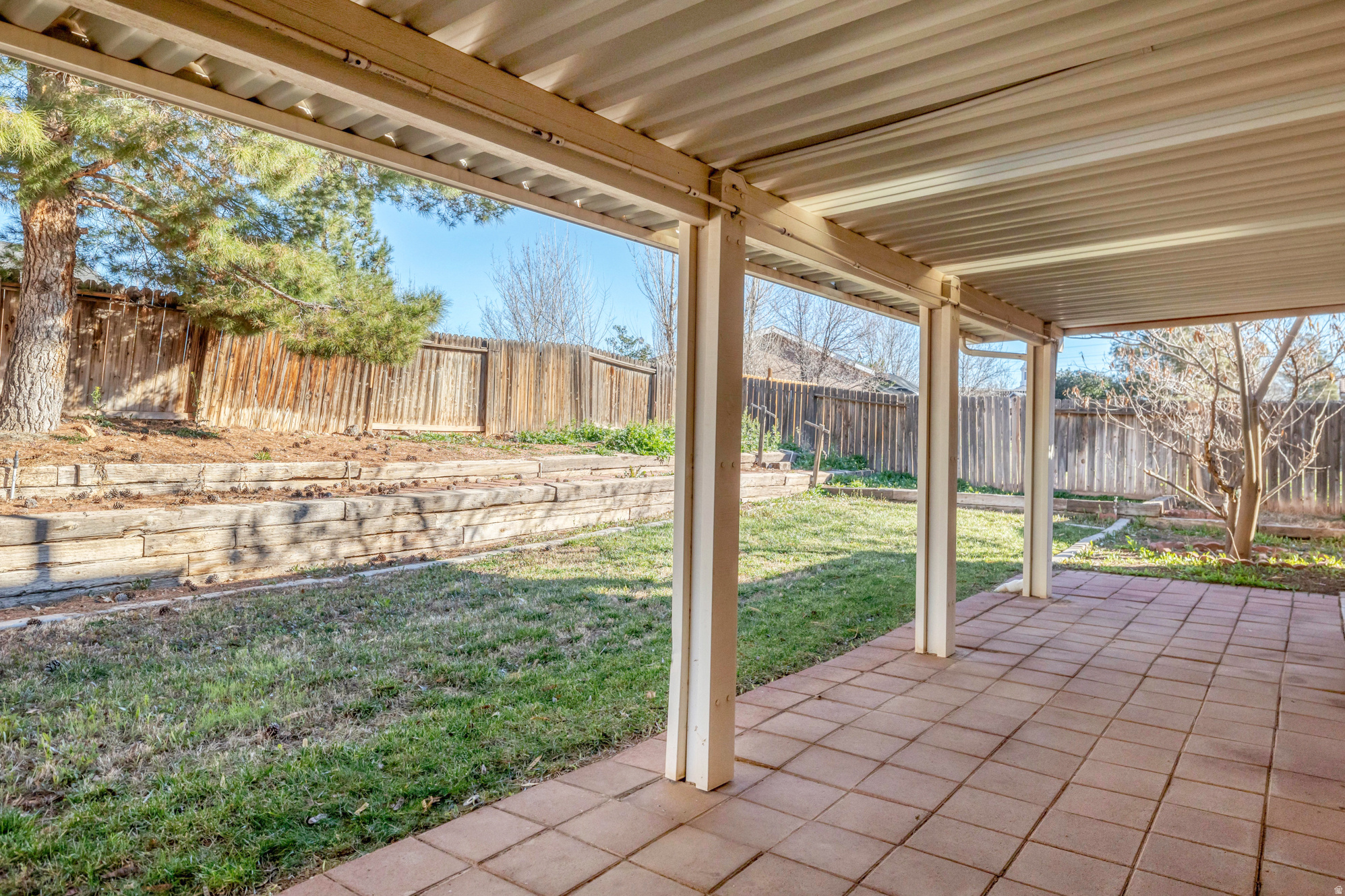 CANYON RIDGE - Residential