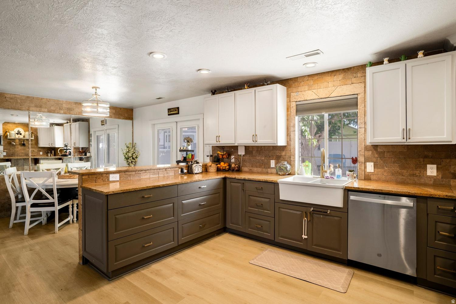 SANTA CLARA HEIGHTS L - Residential