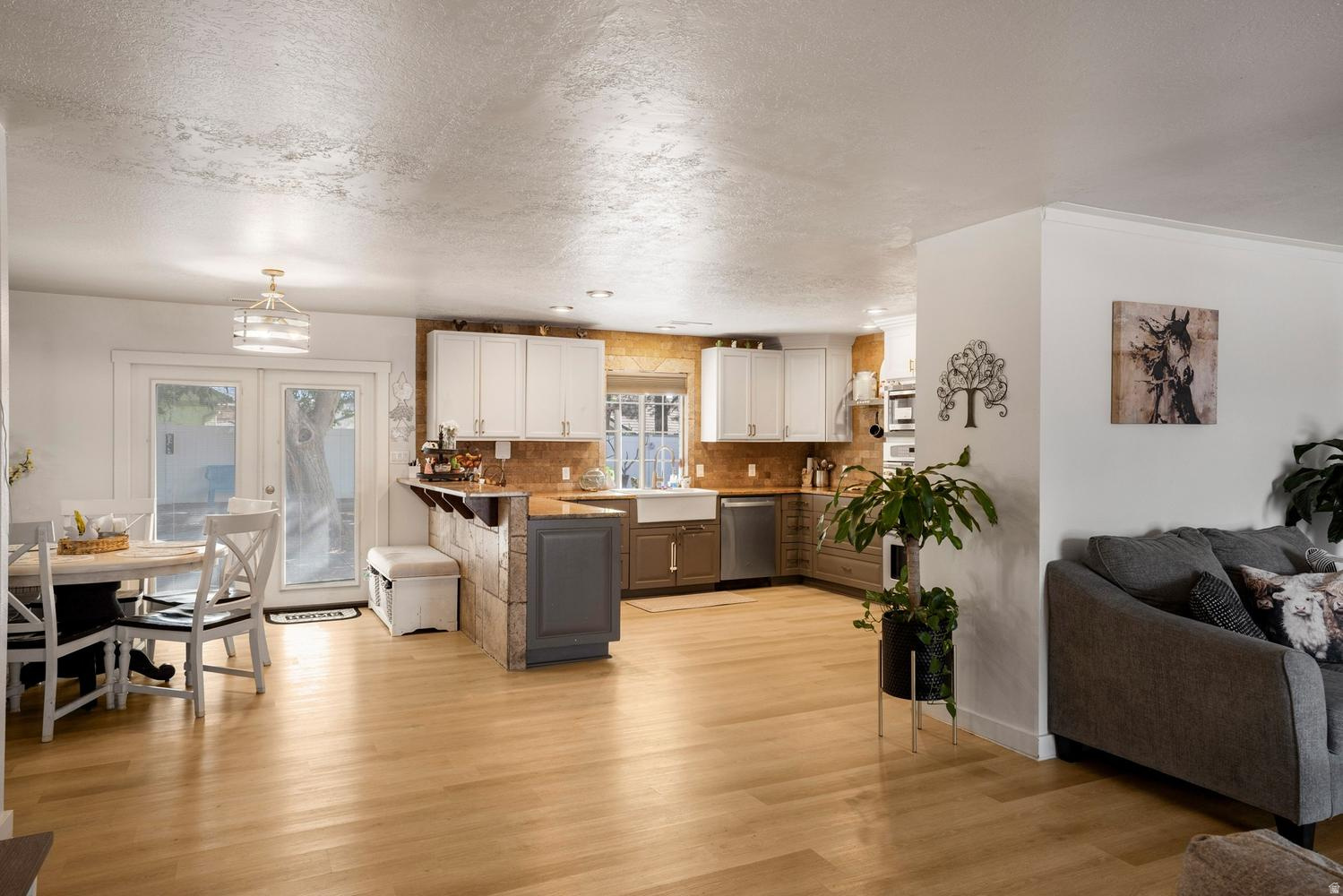 SANTA CLARA HEIGHTS L - Residential