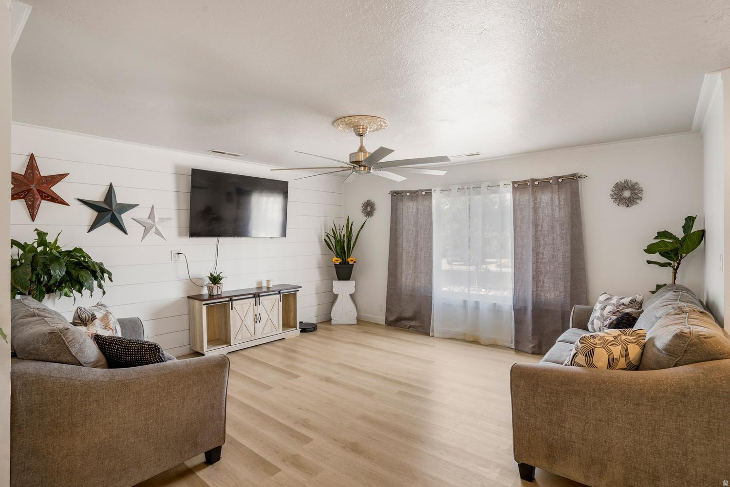SANTA CLARA HEIGHTS L - Residential
