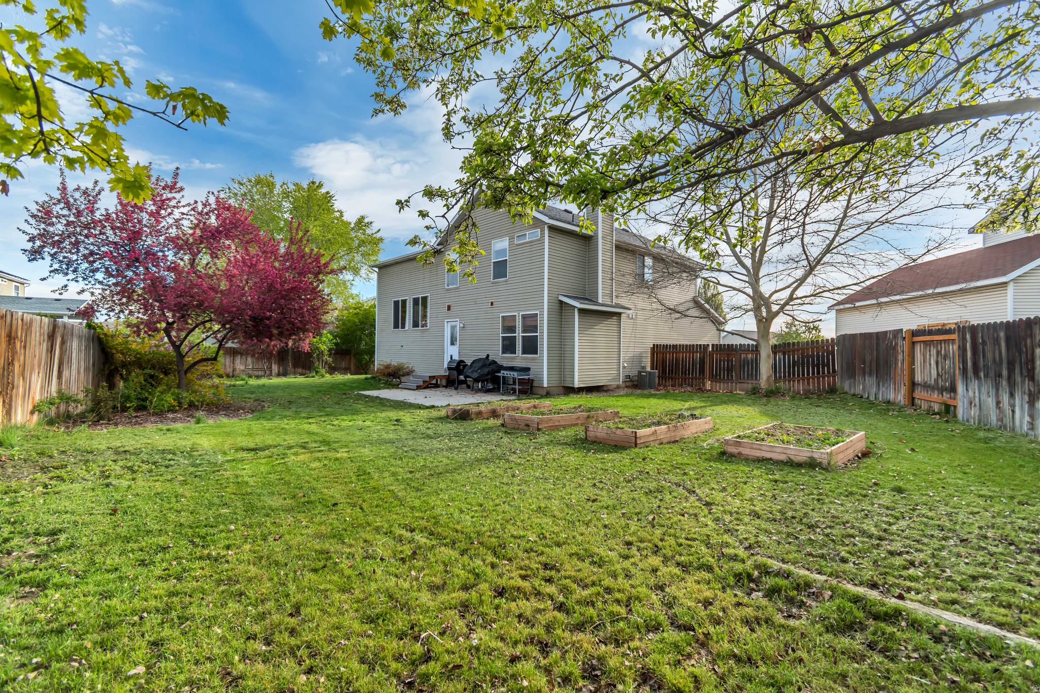 HERITAGE FARMS - Residential