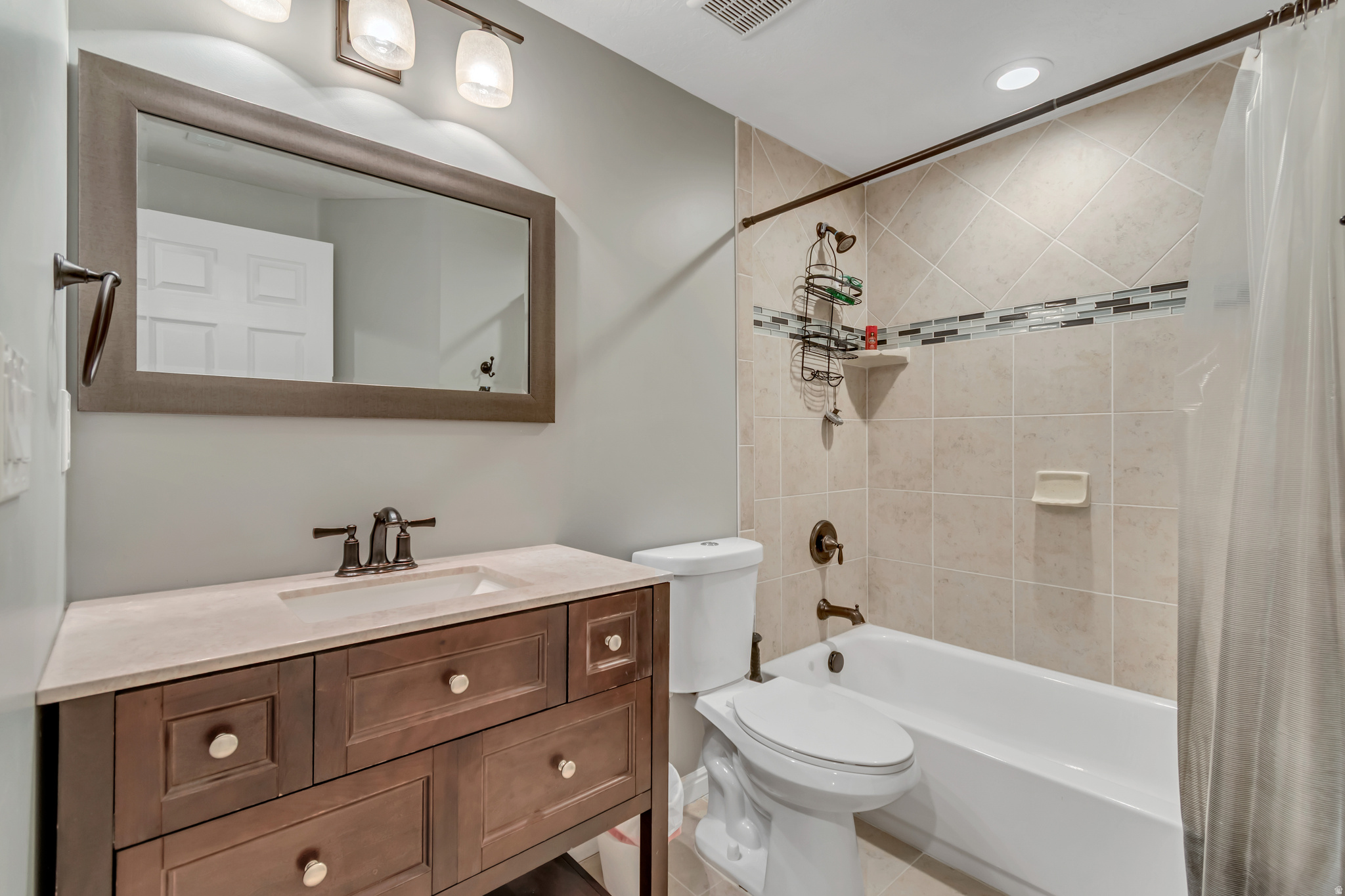 HERITAGE FARMS - Residential