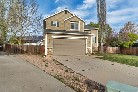Tiny photo for 1474 N 175 E, Layton, UT 84041 (MLS # 2149178)