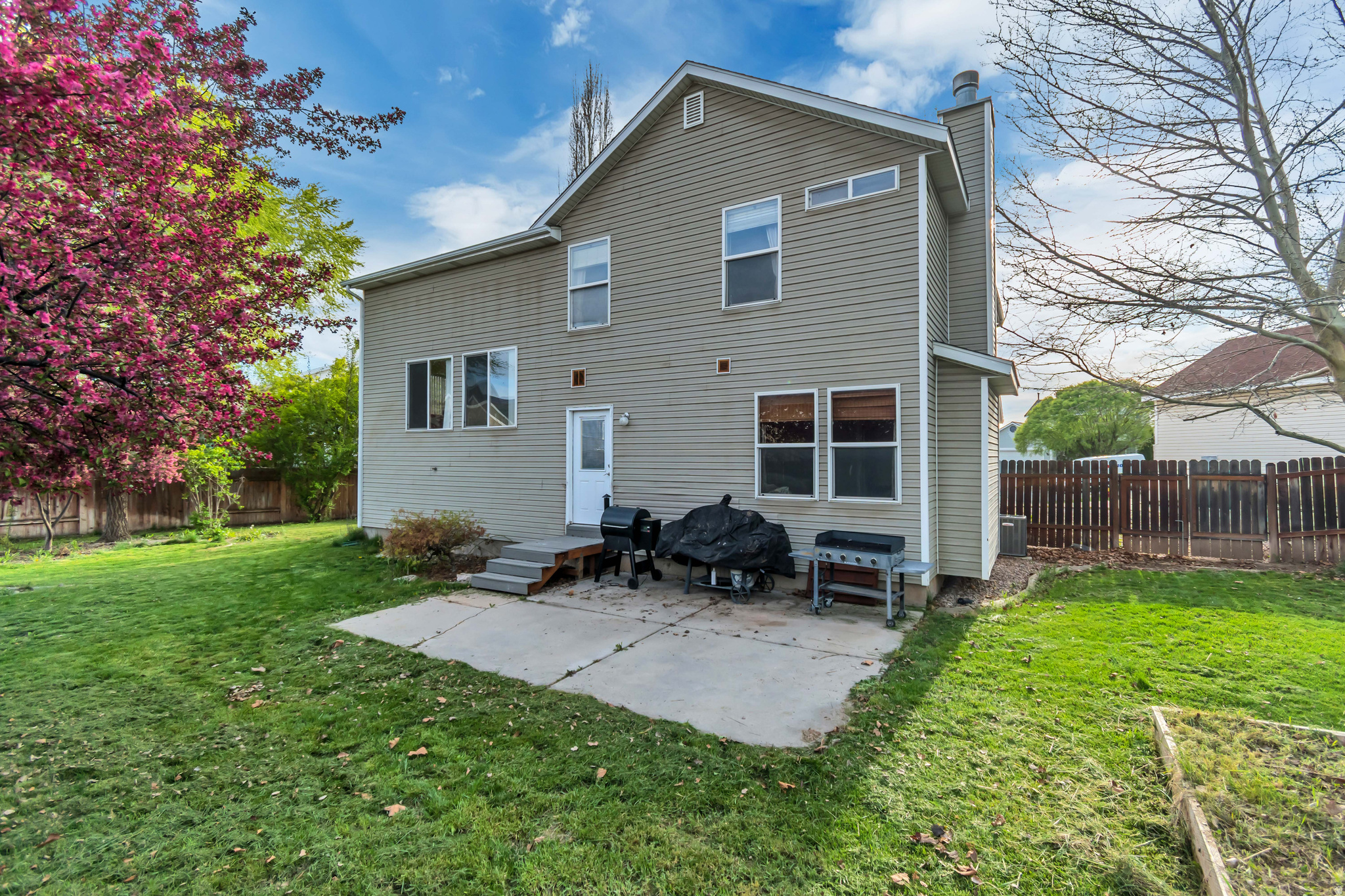 HERITAGE FARMS - Residential