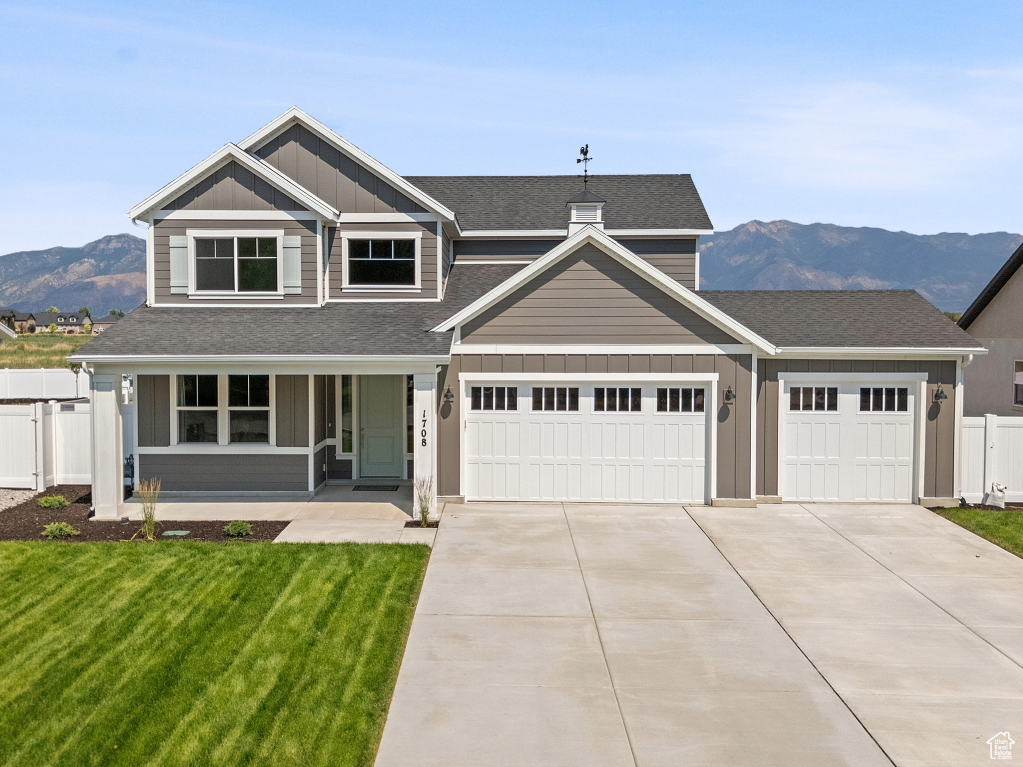 BRISTOL FARMS - Residential