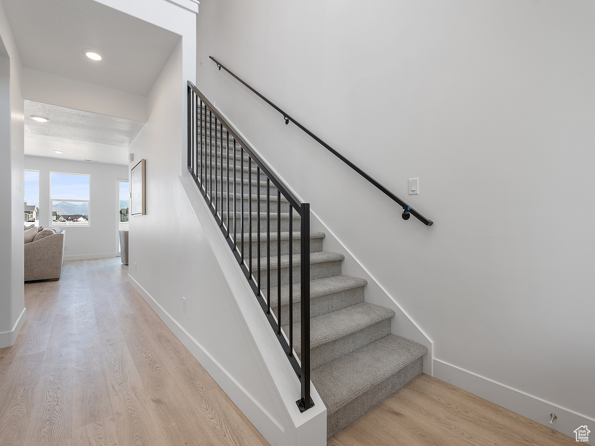 BRISTOL FARMS - Residential