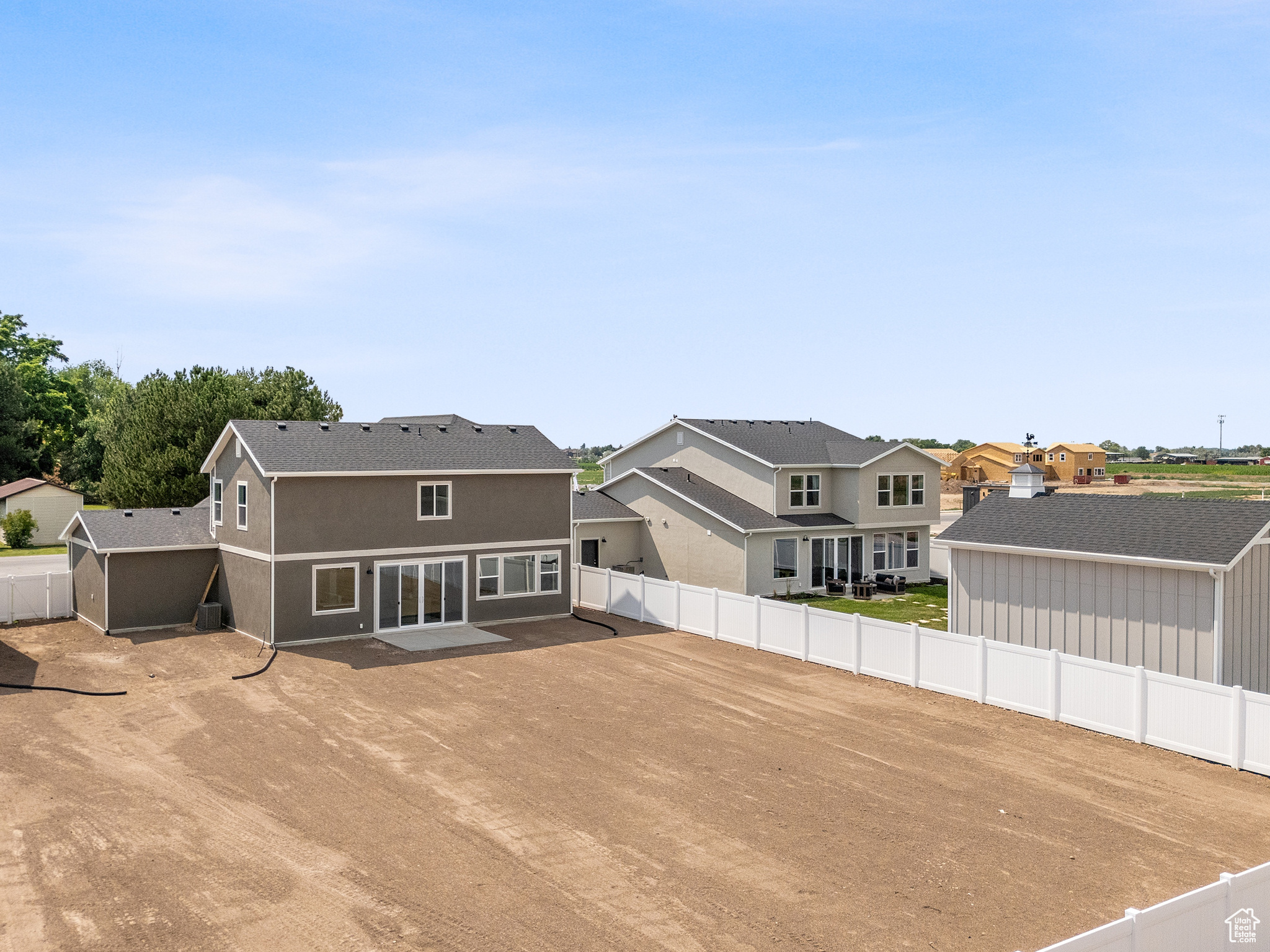 BRISTOL FARMS - Residential