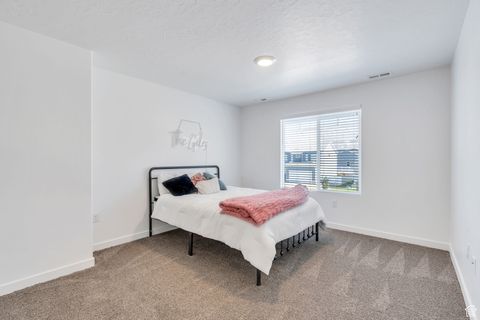 Tiny photo for 1304 S SAGEBRUSH DR, Santaquin, UT 84655 (MLS # 2116897)