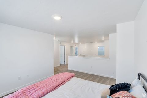 Tiny photo for 1304 S SAGEBRUSH DR, Santaquin, UT 84655 (MLS # 2116897)