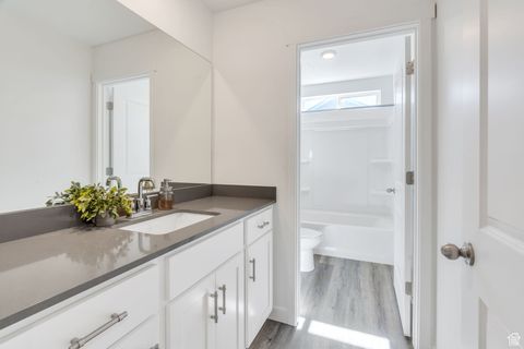 Tiny photo for 1304 S SAGEBRUSH DR, Santaquin, UT 84655 (MLS # 2116897)