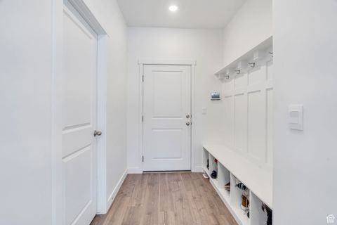 Tiny photo for 1304 S SAGEBRUSH DR, Santaquin, UT 84655 (MLS # 2116897)