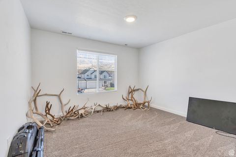 Tiny photo for 1304 S SAGEBRUSH DR, Santaquin, UT 84655 (MLS # 2116897)