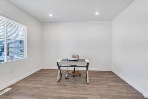 Tiny photo for 1304 S SAGEBRUSH DR, Santaquin, UT 84655 (MLS # 2116897)
