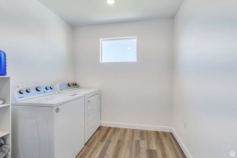 Tiny photo for 1304 S SAGEBRUSH DR, Santaquin, UT 84655 (MLS # 2116897)