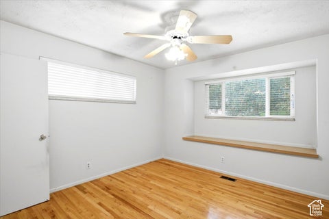 Tiny photo for 806 S 850 E, Bountiful, UT 84010 (MLS # 2188219)