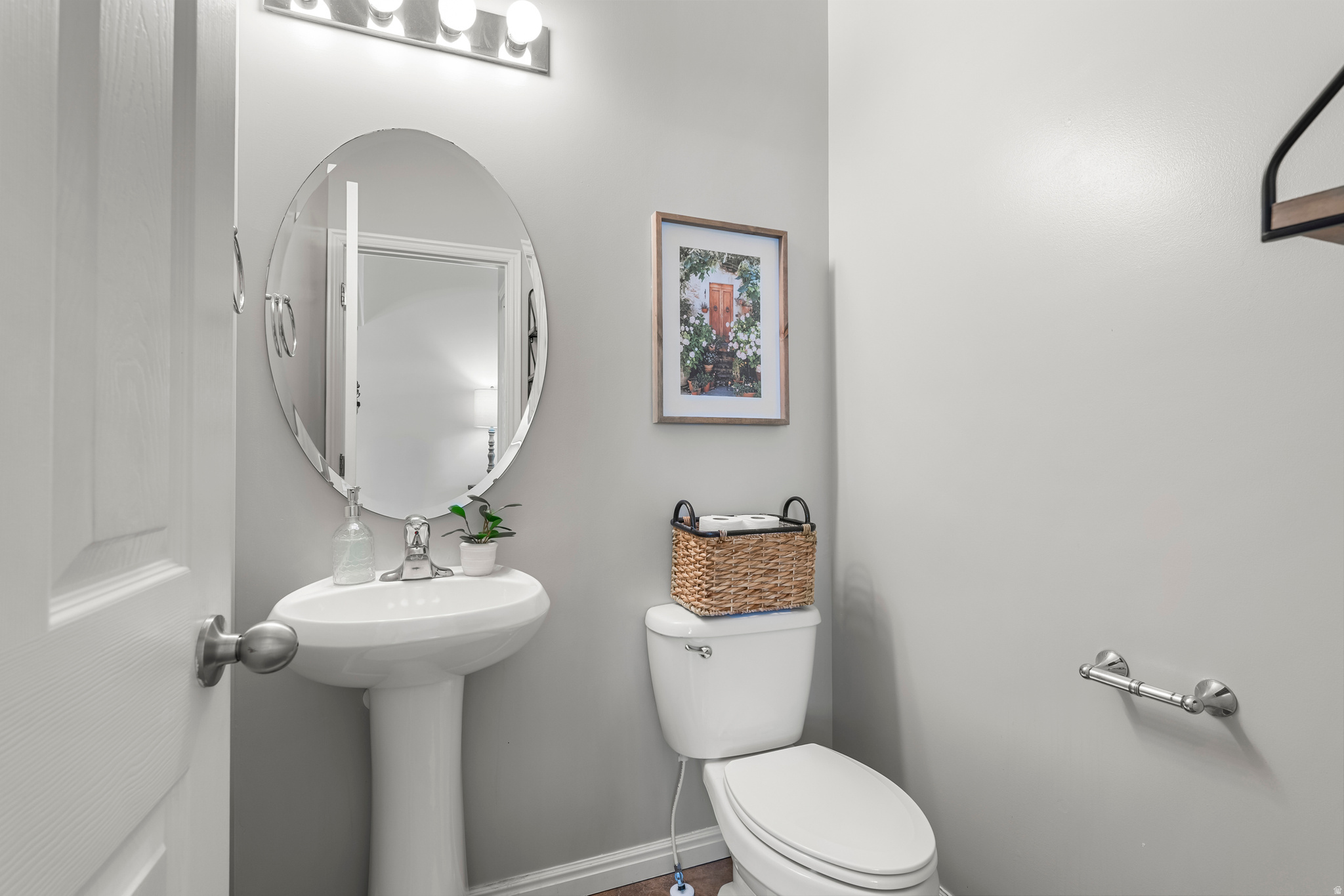 DAYBREAK - Residential