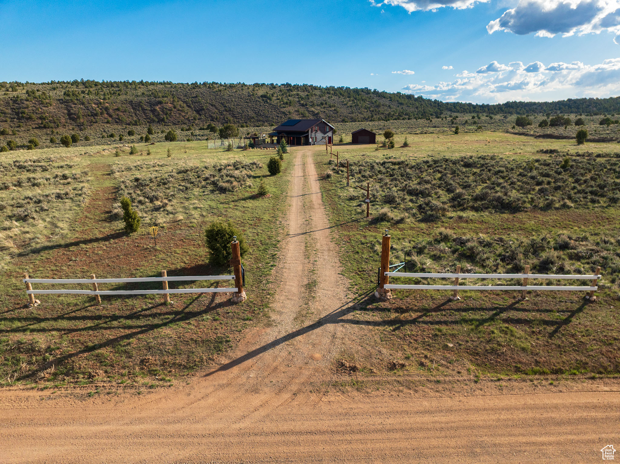BANDANNA RANCH THUNDER RIDGE - Residential